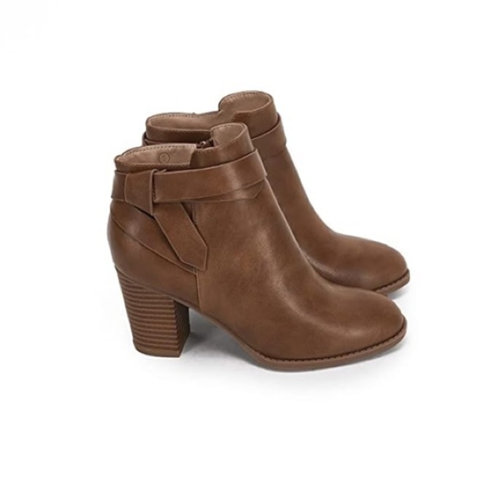 Brown Ankle Boots with Stacked Heel